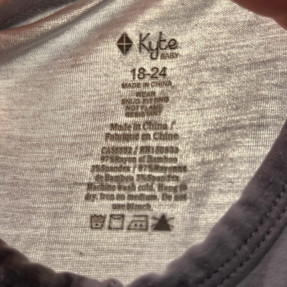 VGUC Kyte romper in Fog - 18-24mo - Picture 4 of 4